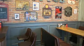 City Hotel - Image 5