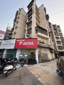 Close to BKC, 1BHK at Hill road, Bandra - Image 5