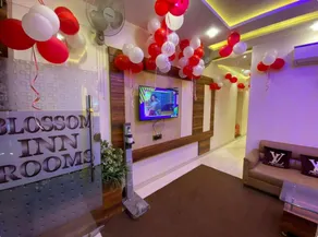 Hotel Blossom Inn - Image 4
