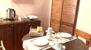 PienzaLettings Studio & Room - Image 4