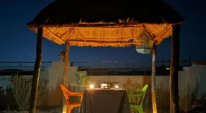 Café restaurante shelter calm life - Image 4