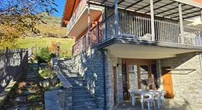 Appartamento con Biliardo Privato Patio e Parcheggio Aosta - Image 3