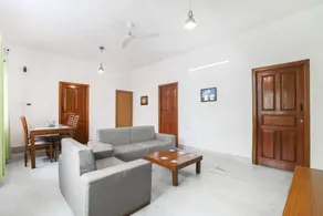 OYO 29250 Elegant Stay Yediyur Lake - Image 3