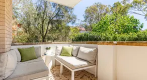 Stylish and perfectly located Bondi Beach hideaway - Image 3