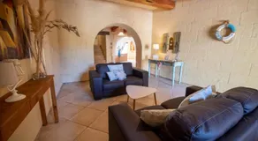 Blossom Farmhouses - Image 2