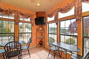 The Miramar Inn - Image 2