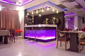 Hotel Reevanta - Image 5