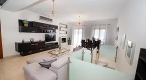 GRAND HAYAT VILLA Santorini - Image 2
