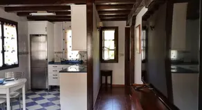 LA CASA ROJA - Image 3