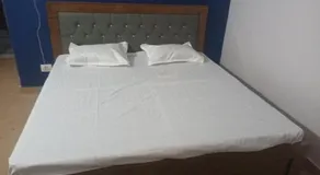 Hotel Royal Place - Image 2