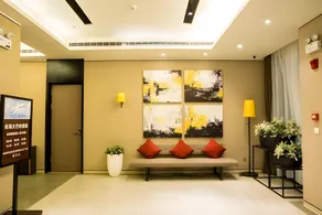Home Inn Plus Xuzhou Yunlong Wanda Plaza - Image 5