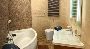 Sannat Luxe Living - 3-Bedroom Apartment - Image 2