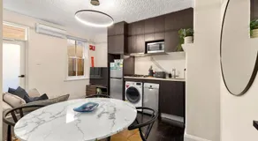 Historic Millers Point Stay 2BR Near Barangaroo - Image 3