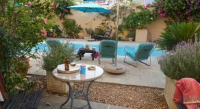 Rosedene Lodge - All solar, all aircon with pool and garden - Image 4
