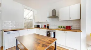Bright 3Bed House 10Min to Meridian Water Station - Image 5