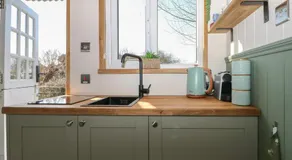 Salthaven Shepherds Hut - Image 5