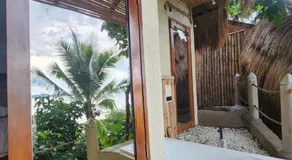 Cocovana Beach Resort - Image 2
