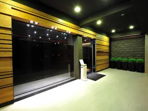 Forward Suites II - Image 4
