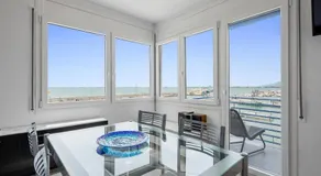 Appartement 'Vora Port' avec vue sur la mer, Wi-Fi et climatisation - Image 3