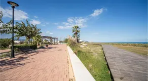 2 Bedroom Beach Front Home In Sagunto - Image 4