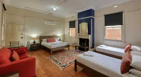 Commercial Travellers House - Image 2