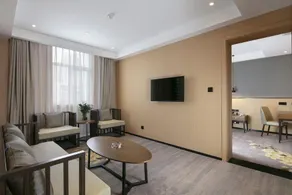 Tofu King Hotel - Image 5