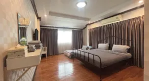 24 Hostel Donmuang - Image 2