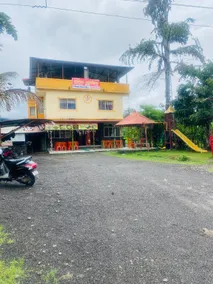Hotel Abhishek - Image 5