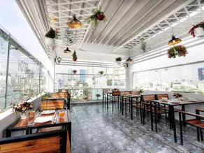 Vân Anh Luxury Hotel - Image 2