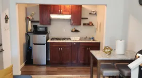 New ! Lovely Studio w/ patio, Parking on premises - Image 3