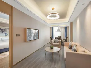 Kyriad Marvelous Hotel Dongguan Houjie Convention and Exhibition Center - Image 4