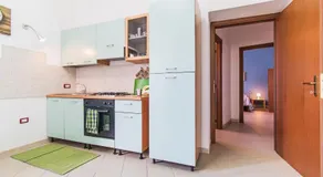 MARY HOUSE - Image 3