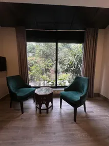 The Garden Hotel - Image 4