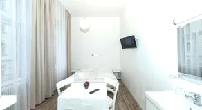 Timeout City Hotel, 5 min to city center, Self Check In - Image 5