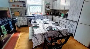 Hebden Bridge - House - Sleeps 8 - Pet Friendly - Image 3