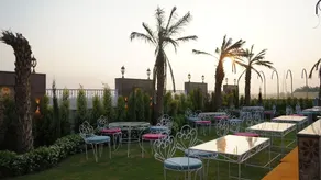 Raj Mahal Clarks Inn Roorkee - Image 4