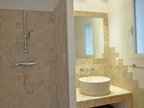 Opulent Villa with High-End Kitchen and Pool in Saint-Ambroix - Image 3