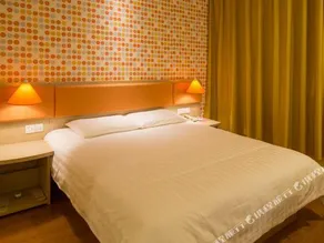 Huayi Collection Hotel (Pingding Guangyang Road Shanxi Yangquan Normal College) - Image 2