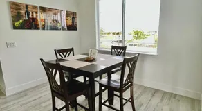 New house with canal view in Cape Coral - Image 3