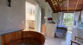 Bombinhas Guest House - Image 5