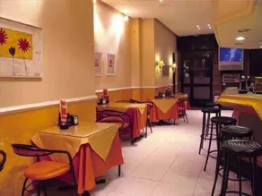 Hotel Casablanca Vigo - Image 3