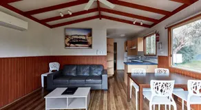 Marengo Family Caravan Park - Image 3