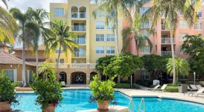 Aventura Mall Apt with Pool a Tennis Court and Free parking - Image 3