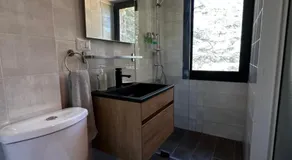Cedar Scent Guesthouse - Image 2