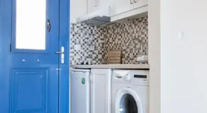 Beachfront Apartments - Image 5