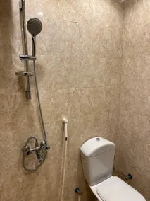 New and comfortable hotel room - Image 5