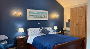 Tess's Guest House R95K6N1 This Property is unsuitable for children under 12 years old - Image 2