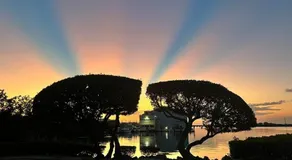 Beach House Getaway - 2BR 2-5BA Coastal Villa - Image 5