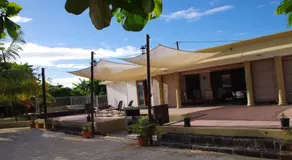 Belle villa , pieds dans l'eau avec piscine - Image 3