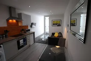 Halifax House, Studio Apartment 213 - Image 5